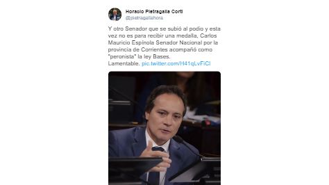 Los tuits que publicó Pietragalla Corti, por la aprobación de la Ley Bases en el Senado.
