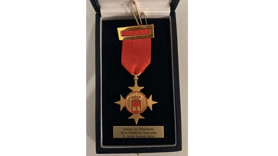 Medalla Instituto Juan de Mariana 20240622