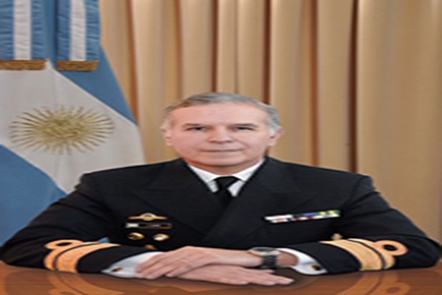 Comandante de Adiestramiento y Alistamiento de la Armada Argentina,  Juan Carlos Coré
