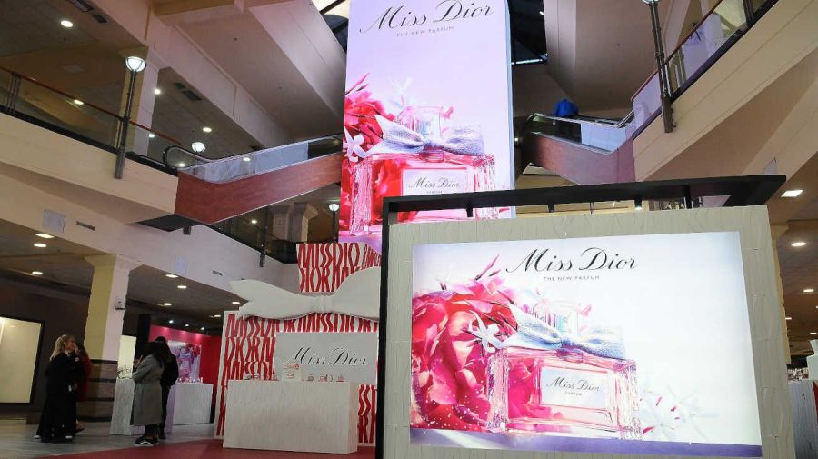 Miss Dior Parfum celebra su lanzamiento en Unicenter Shopping.