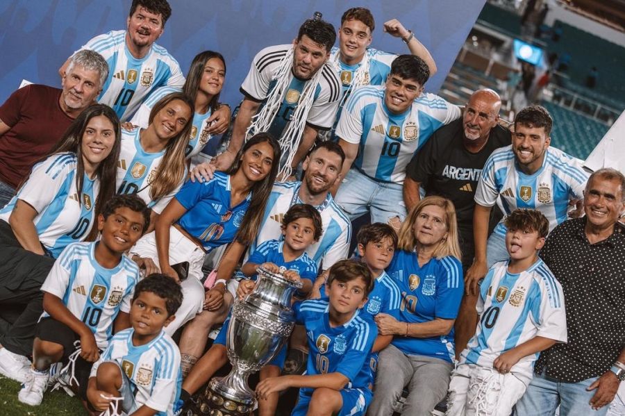 El romántico momento de Leo Messi y Antonela Roccuzzo tras la victoria de la Selección Argentina