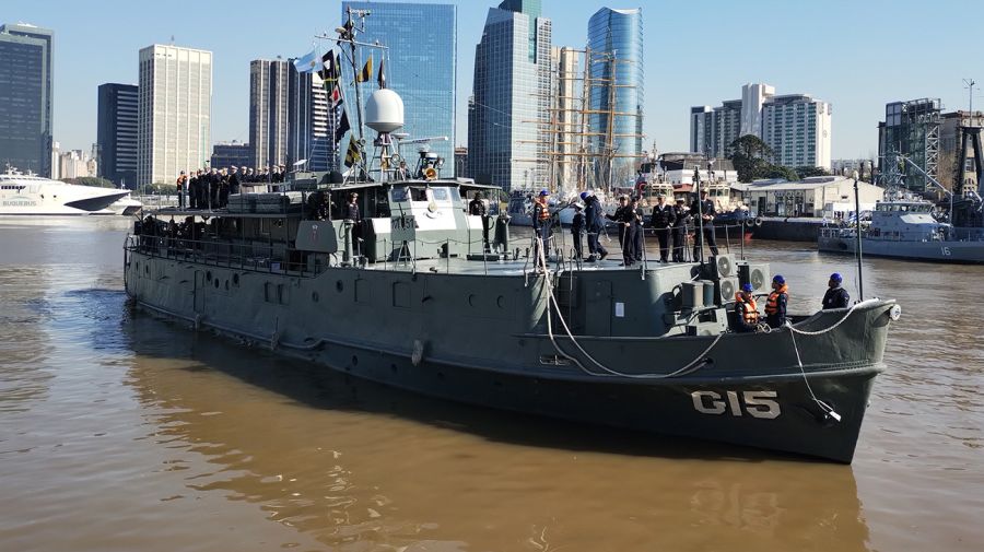 La Armada Argentina participa del Ejercicio combinado ACRUX XI