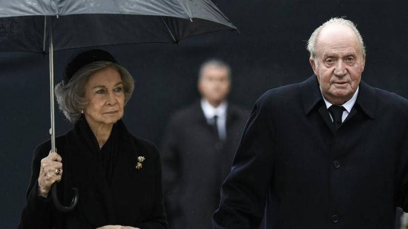 La Reina Sofía junto al Rey Juan Carlos