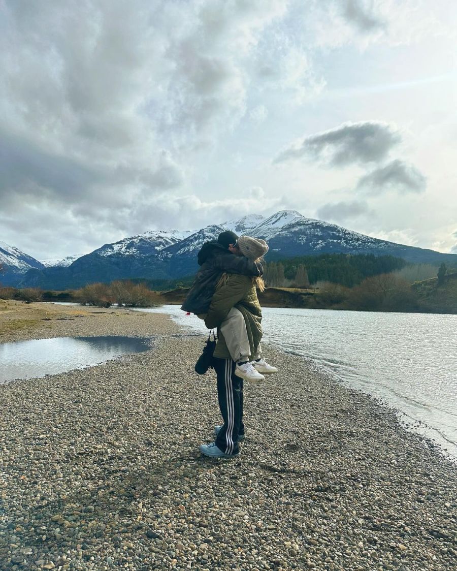 Las mejores fotos de Jimena Barón, su hijo Momo y su novio en la Patagonia