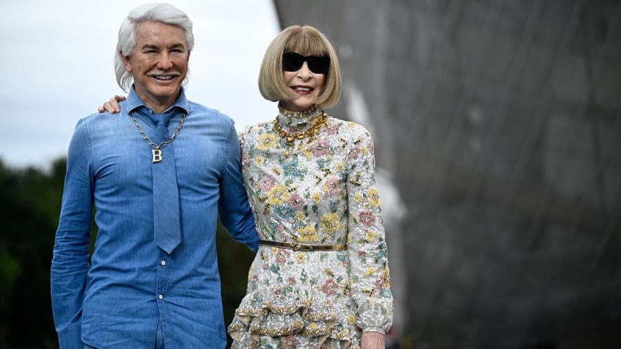 Anna Wintour, redactora jefe de Vogue Estados Unidos, y Baz Luhrmann, director, guionista y productor australiano