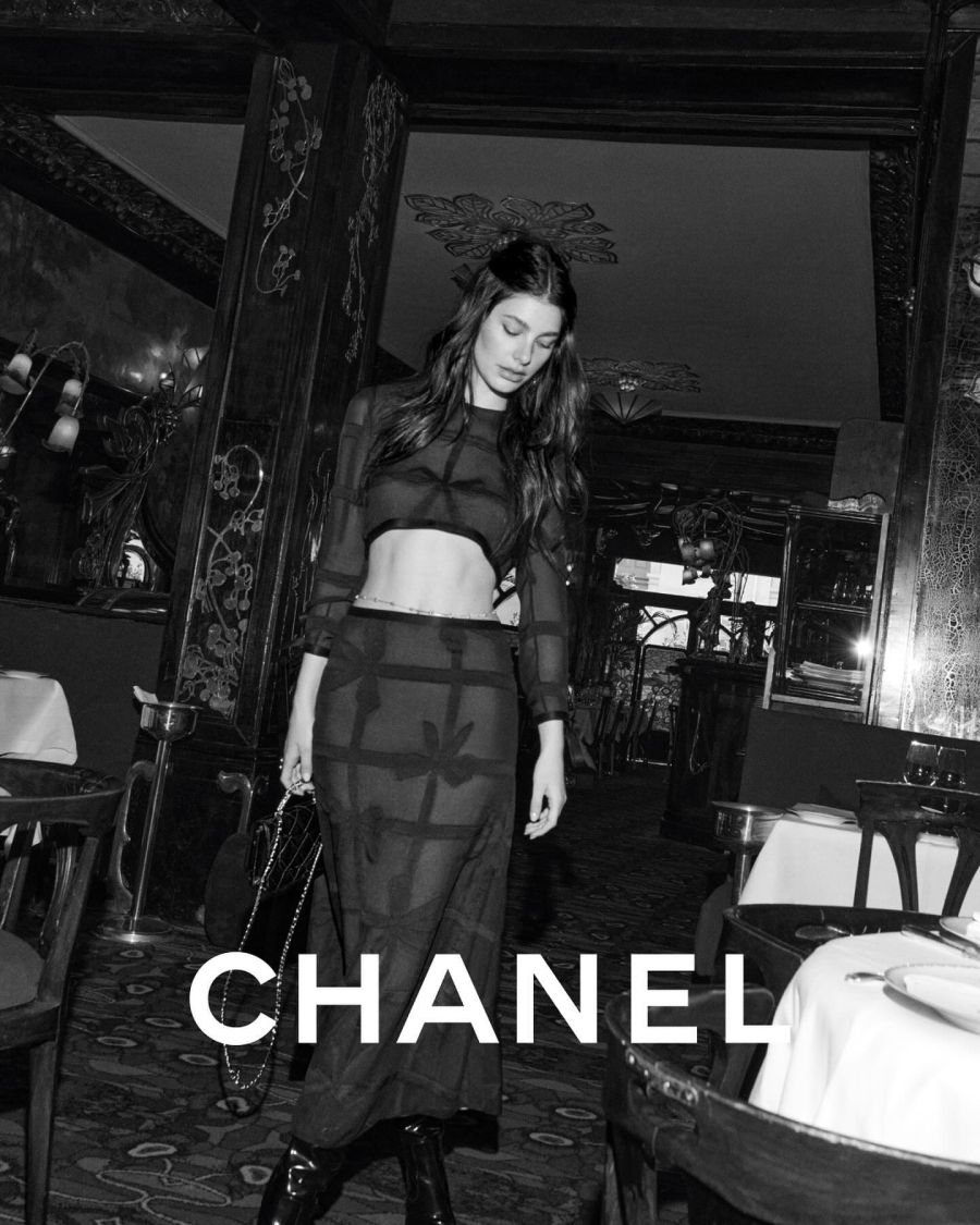  Camila Morrone sorprende al ser la nueva musa latina de Chanel