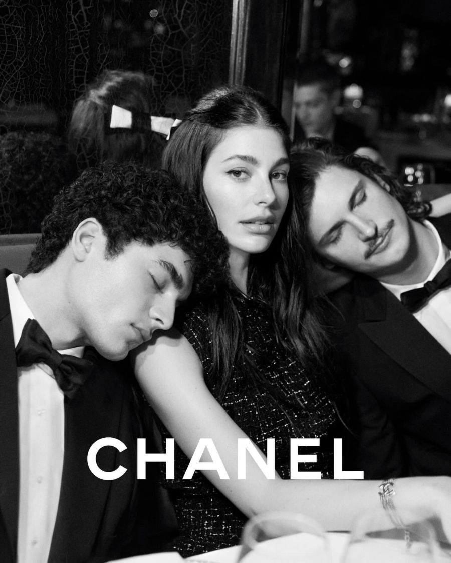  Camila Morrone sorprende al ser la nueva musa latina de Chanel