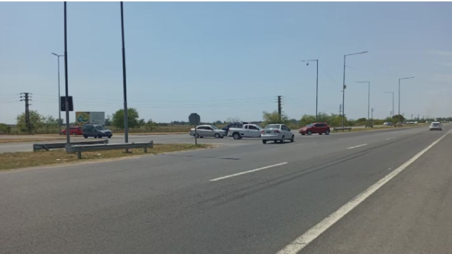 Volcó un micro en la Ruta 2 camino a Mar del Plata 20240725