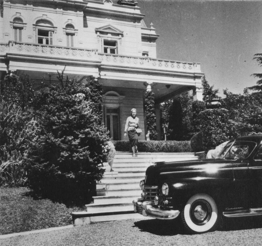 Eva Perón en el palacio Unzué