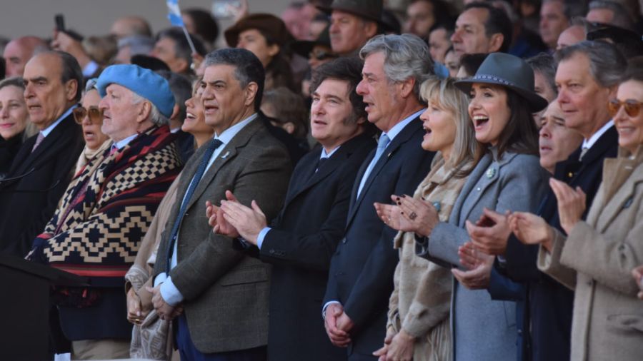 El presidente Milei encabezó la apertura oficial de la Exposición Rural en Palermo.