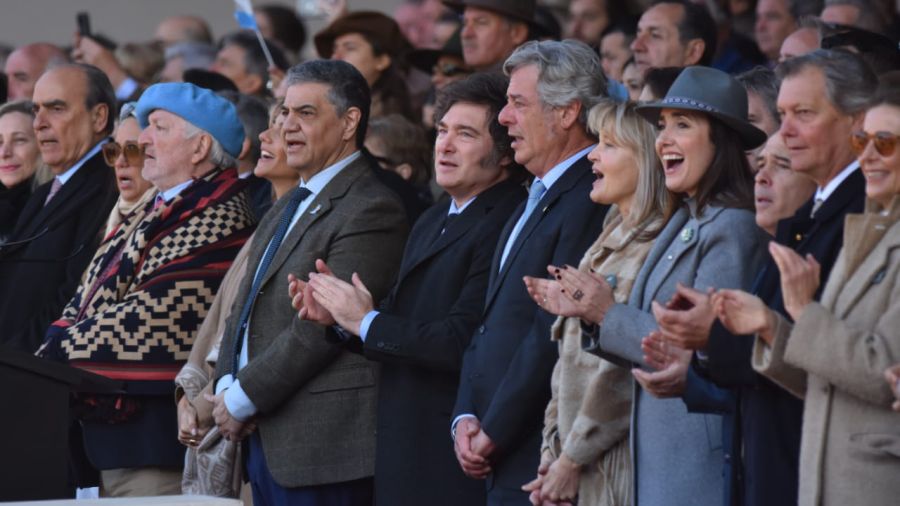 El presidente Milei encabezó la apertura oficial de la Exposición Rural en Palermo.