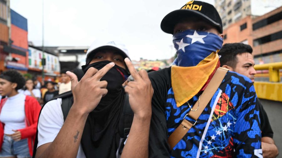 Protestas en Caracas contra un nuevo gobierno de Nicolás Maduro