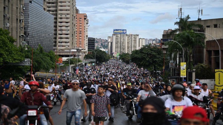 Protestas en Caracas contra un nuevo gobierno de Nicolás Maduro