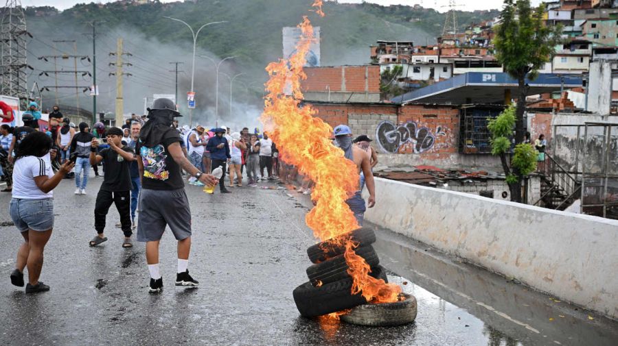 Protestas en Caracas contra un nuevo gobierno de Nicolás Maduro