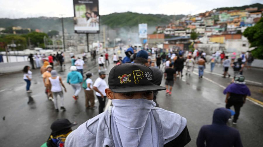 Protestas en Caracas contra un nuevo gobierno de Nicolás Maduro