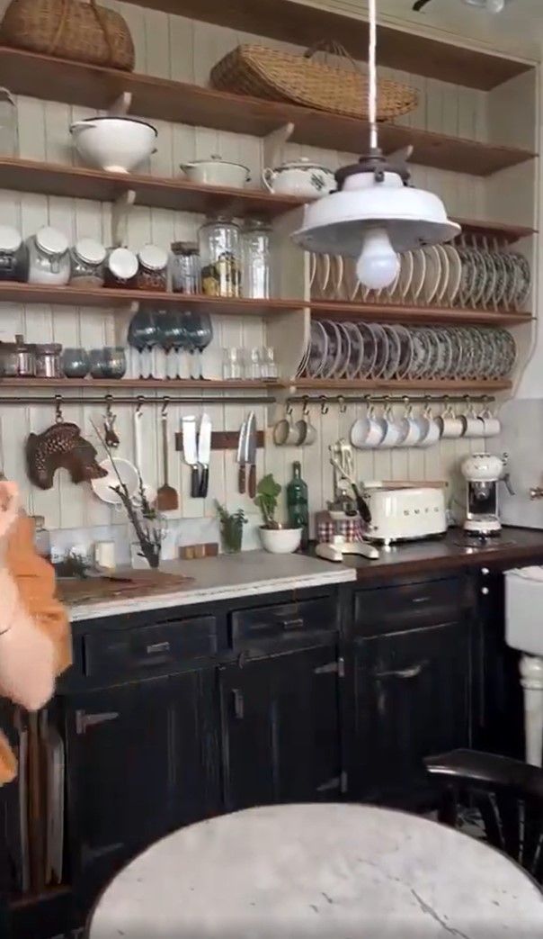 Estilo campo inglés, la cocina de ensueño de Natalia Oreiro que se volvió viral en las redes sociales