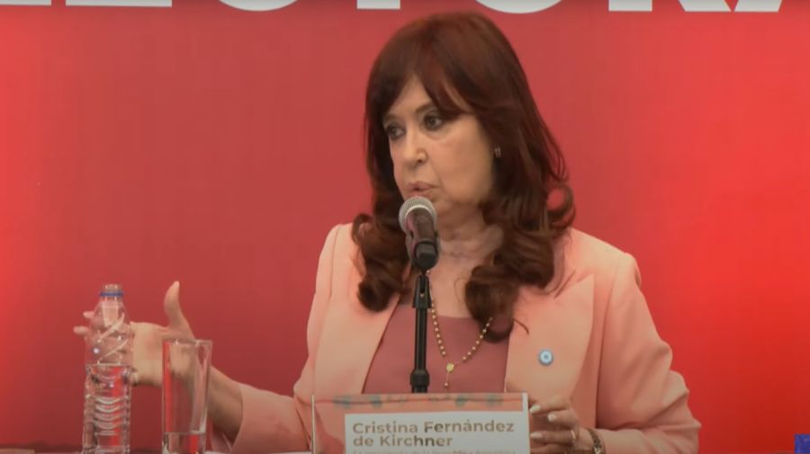 20240803 Cristina Kirchner durante su exposición en el curso internacional 