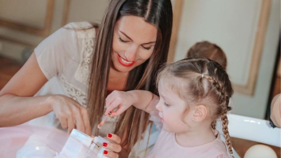 Así fue el espectacular look de Pampita para el cumpleaños de Ana García Moritán