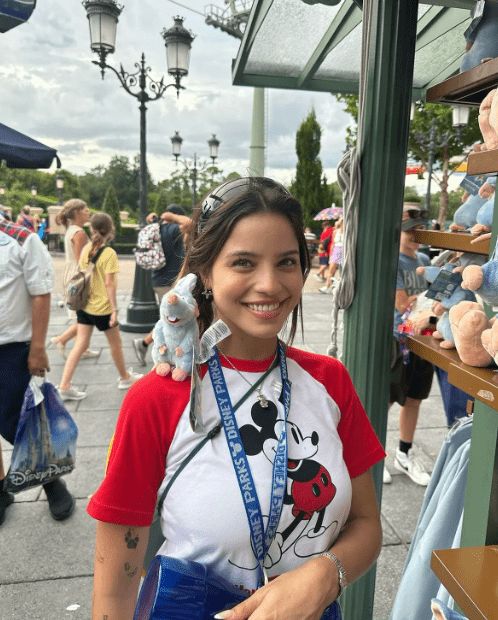 Emilia en Disney 4