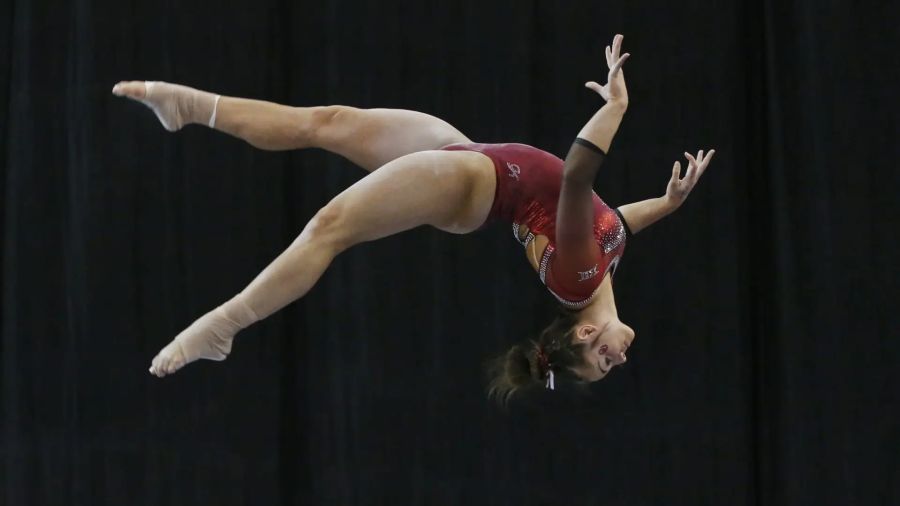 Maggie Nichols