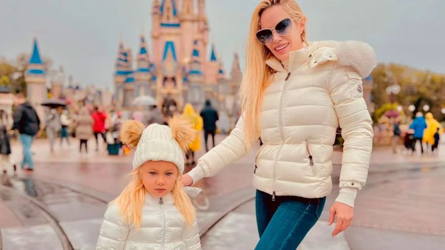 Luciana Salazar y su hija Matilda