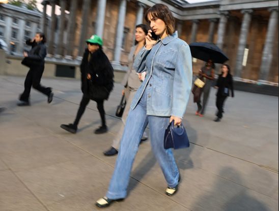 Charlotte Casiraghi y la tendencia total denim, un look infalible para el 2024