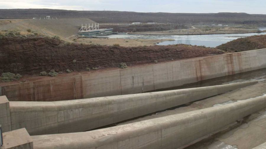 Central hidroeléctrica del Chocón, Neuquén.