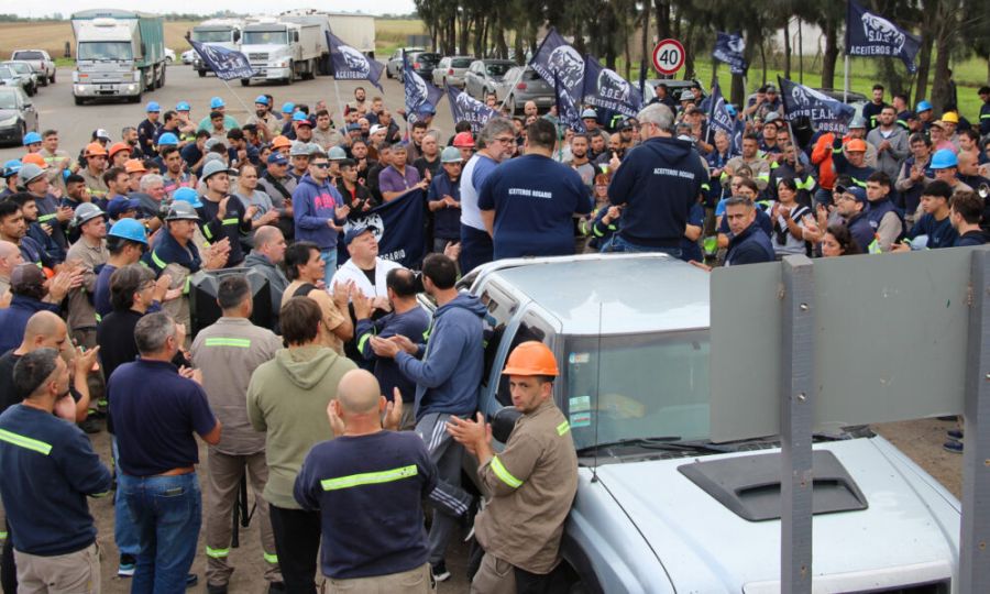 Paro de trabajadores aceiteros