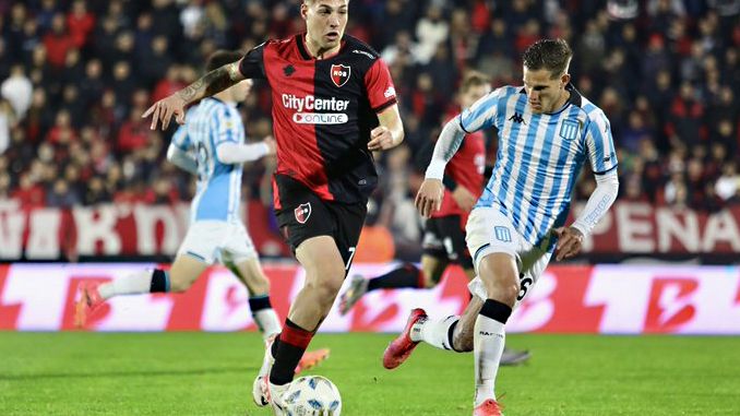 Racing venció a Newell´s en Rosario.