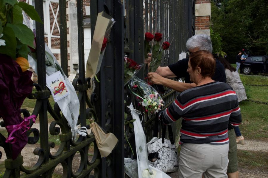 Cómo se prepara Francia para despedir a Alain Delon