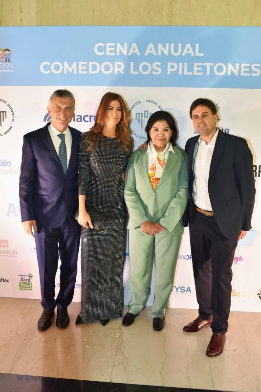 Juliana Awada y Mauricio Macri en la cena anual de la Fundación Margarita Barrientos