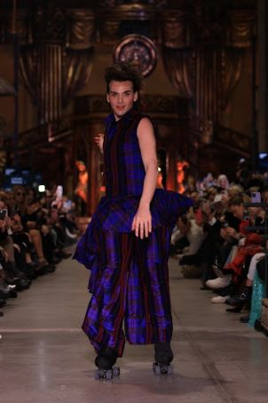 “A tiempo” de Jorge Rey en BAFWEEK