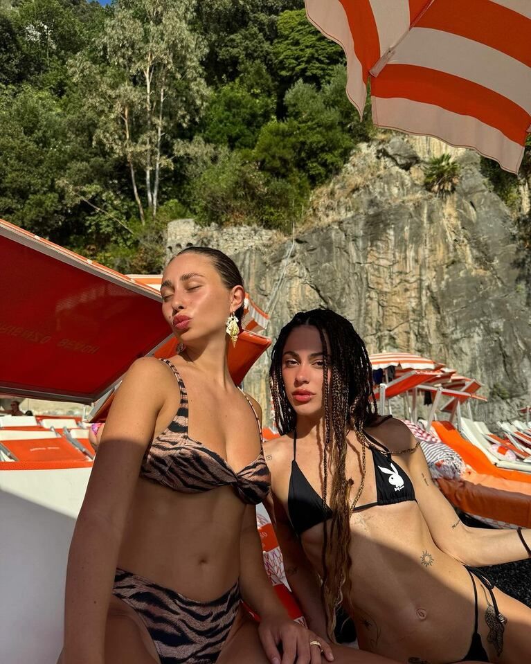 Emilia Mernes se sumó a la bikini tendencia que usa Tini Stoessel 