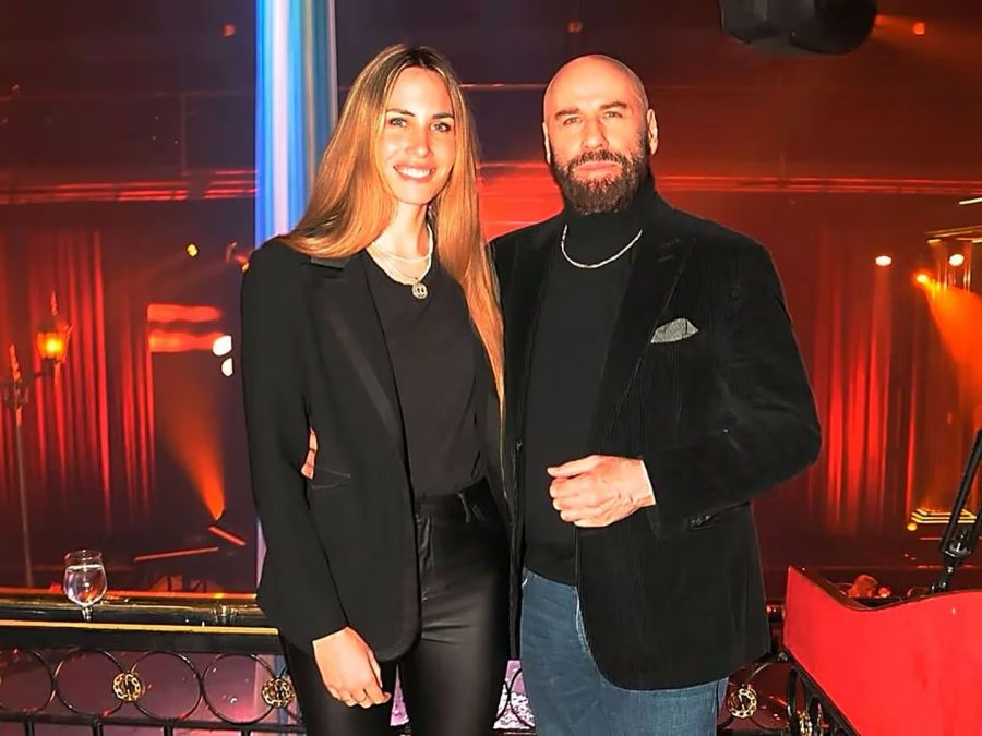 John Travolta reservó una mesa en el área VIP