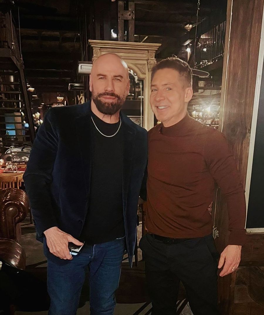 John Travolta y Adrián Suar