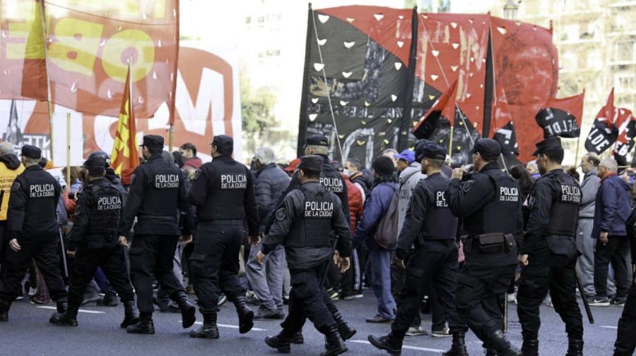 Congreso protestas veto a la reforma jubilatoria 10240828