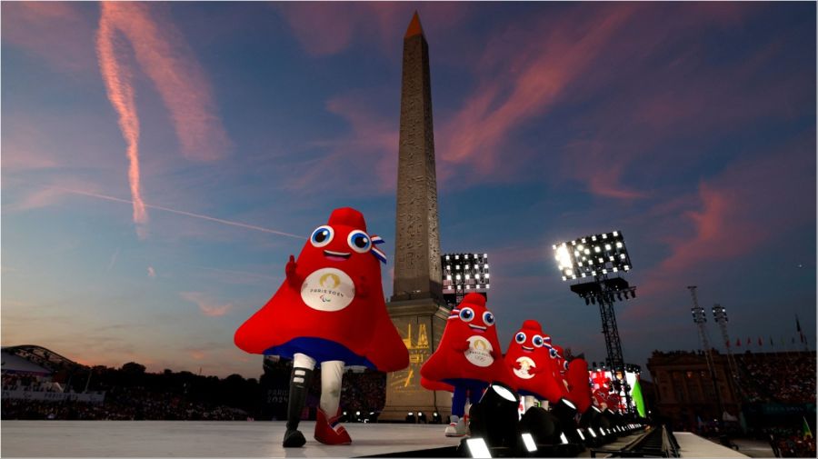 El colorido de la ceremonia inaugural de los Juegos Paralímpicos de París 2024.