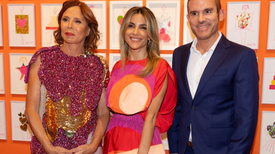 Maria Belén Ludueña con vestido de Agatha Ruíz de la Prada