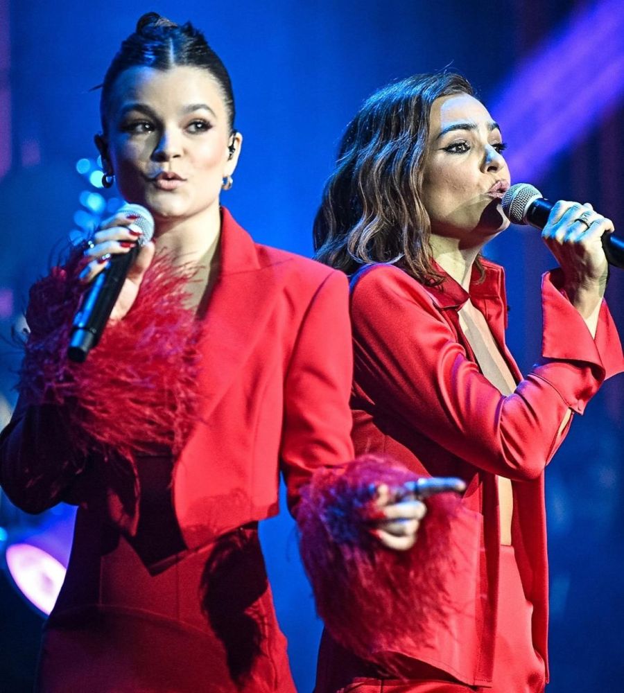 Agustina Cherri y Muna Pauls cantaron juntas en el Gran Rex