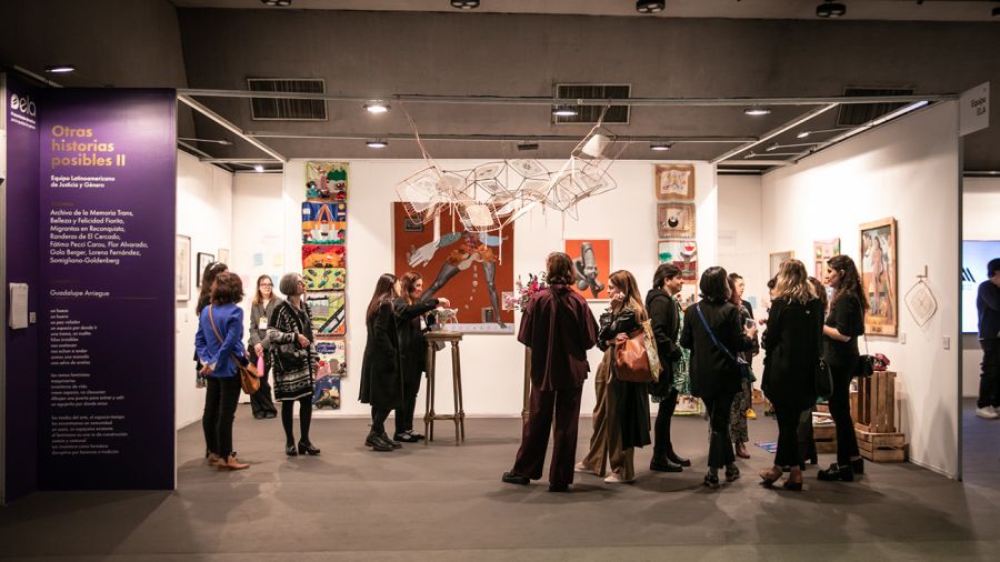 Stand del Equipo Latinoamericano de Justicia y Género en Arteba 