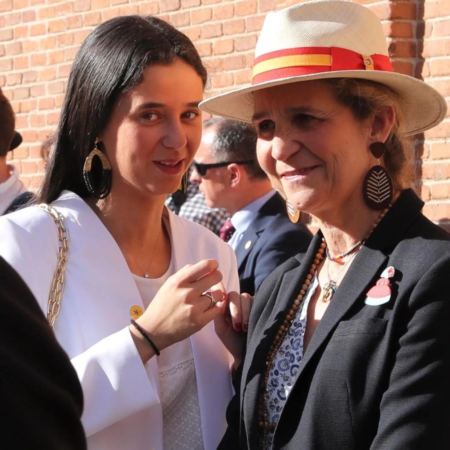 Victoria Federica y la infanta Elena 