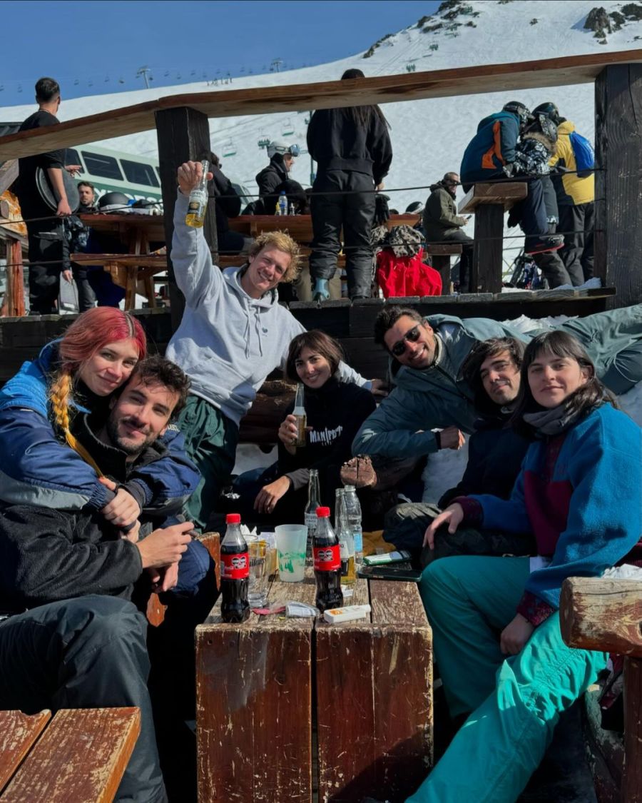 Delfi Chavez, Martijn Lakemeier y sus amigas en BRC