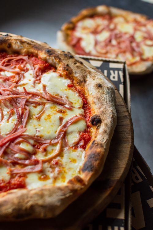 Pizzas estilo napolitano en la comodidad de tu hogar