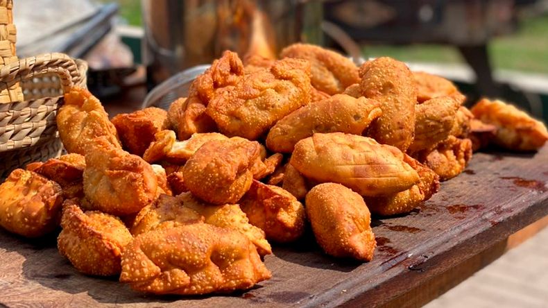 Empanadas criollas de los asadores cordobeses