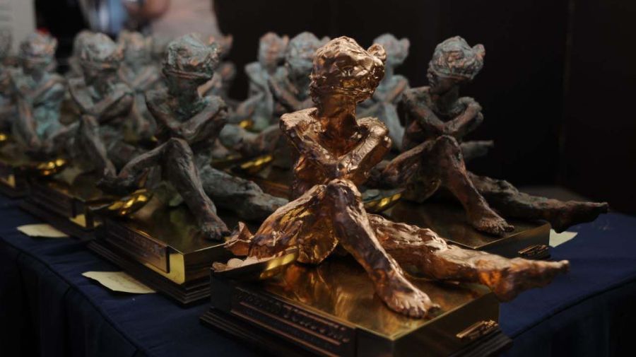 Estatuilla Premios Fortuna