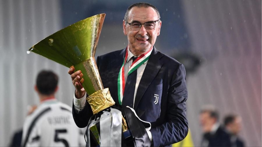 Sarri, el histórico entrenador italiano que sueña con dirigir en La Bombonera. 