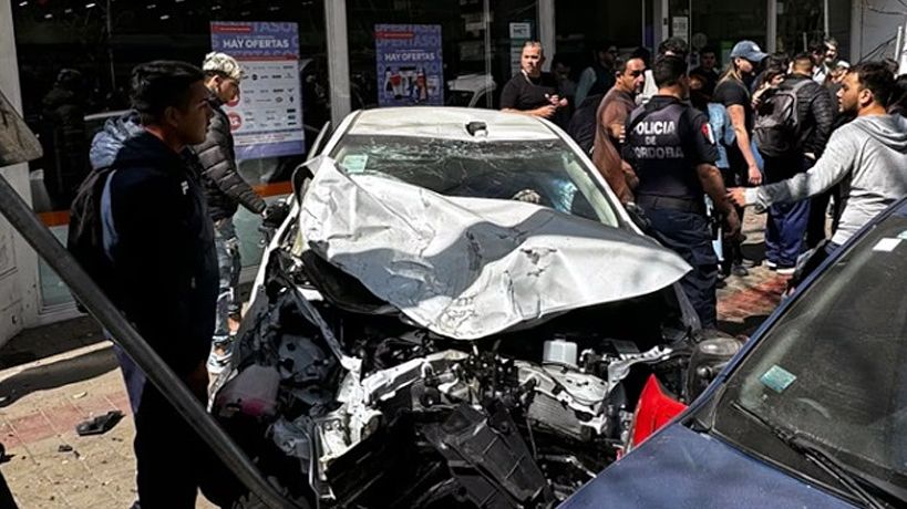 Así quedó el Toyota que protagonizó el incidente.