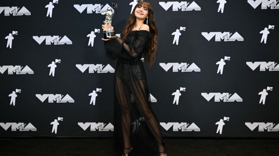 Lisa en los MTV VMAs 2024