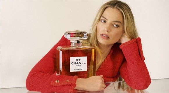 Margot Robbie para Chanel N5