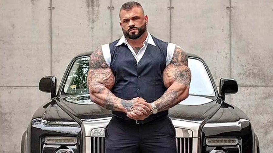 Illia Golem esteroides y Synthol 20240913